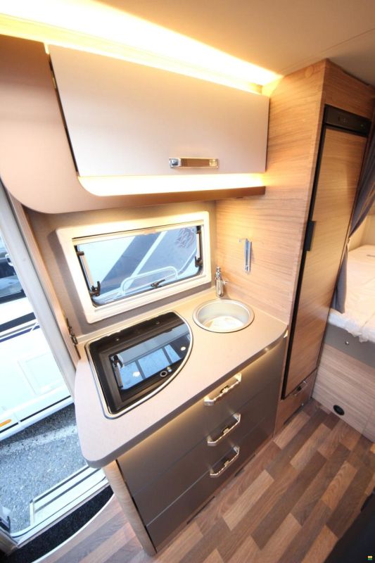 Weinsberg CaraCompact 600 MF EDITION (PEPPER)