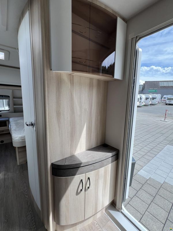 Hobby 515 UHL De Luxe