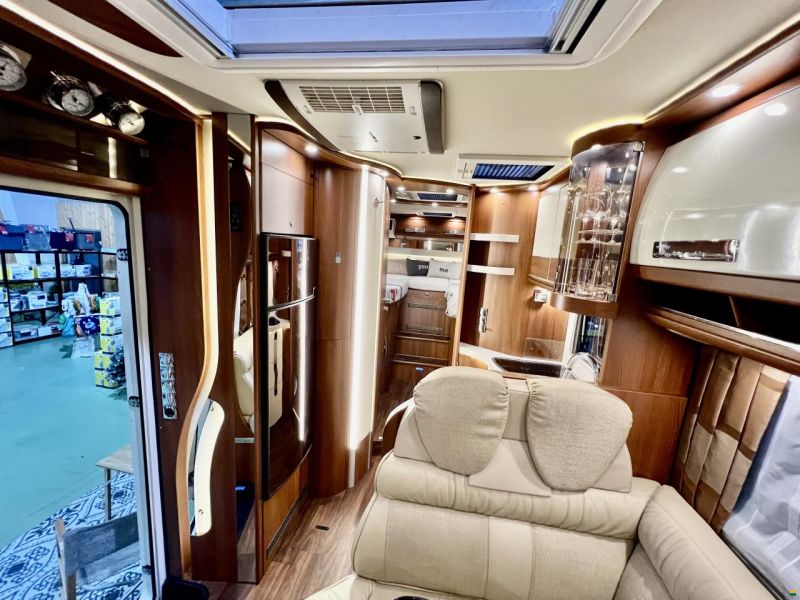 Carthago Chic E-Line I50