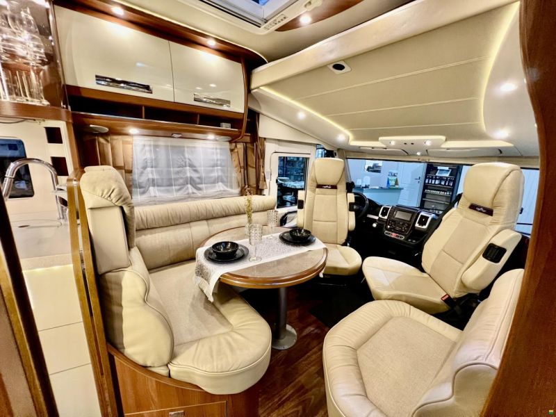 Carthago Chic E-Line I50