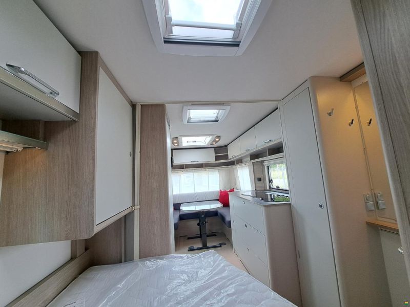 Bürstner Premio 455 TS Black Forest