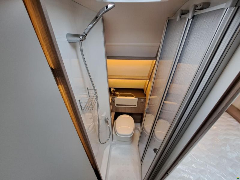 Bürstner Premio 455 TS Black Forest