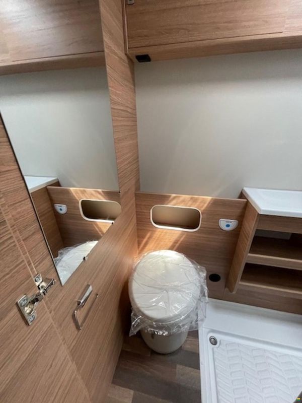 Weinsberg CaraHome 600 DKG