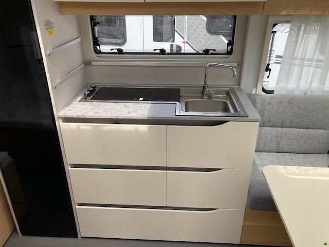 Adria Adora 572 UT