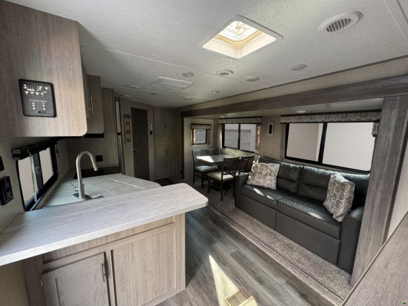 Coachmen Catalina Legacy 243RBS