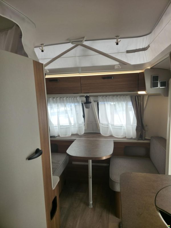 Eriba Touring 542 Urban