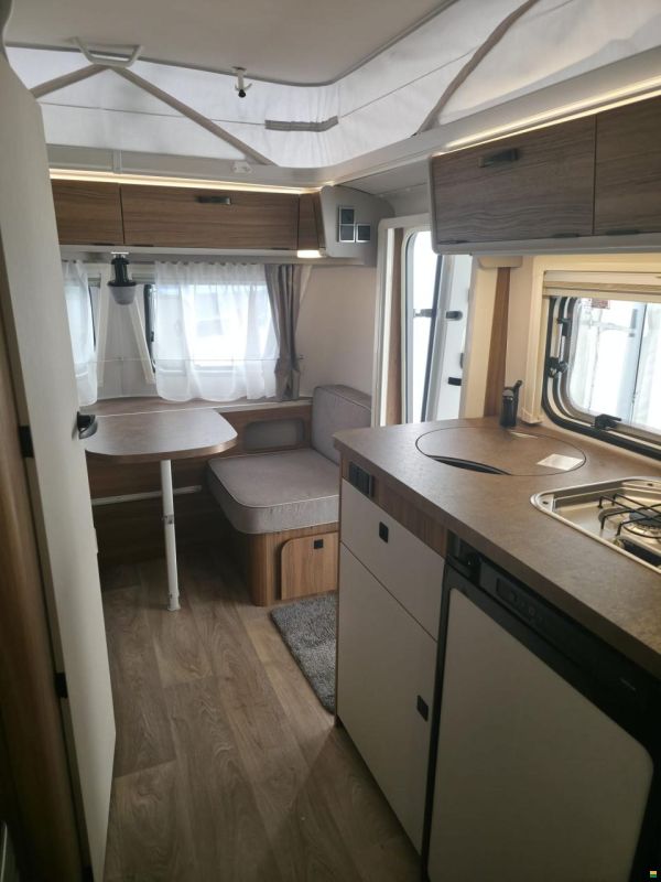 Eriba Touring 542 Urban