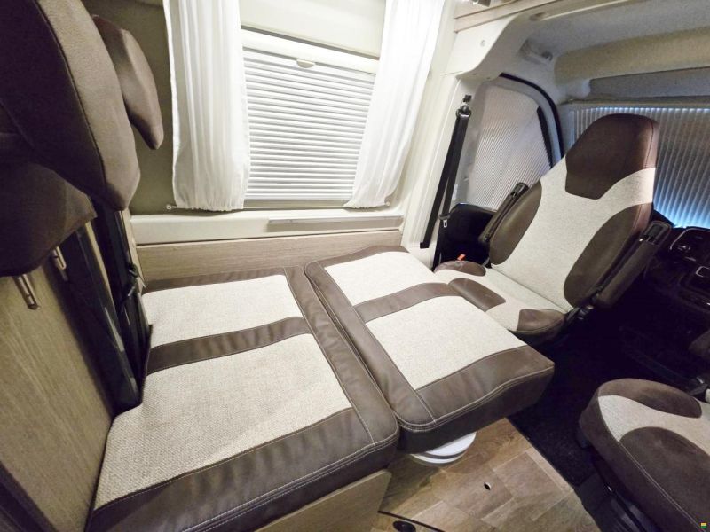 Pössl ROAD CRUISER REVOLUTION AUTOMAT 2.2 H3