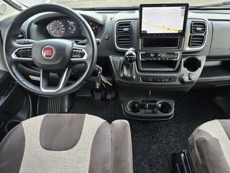 Pössl ROAD CRUISER REVOLUTION AUTOMAT 2.2 H3