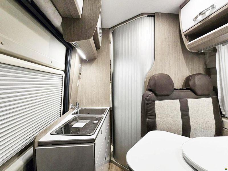 Pössl ROAD CRUISER REVOLUTION AUTOMAT 2.2 H3