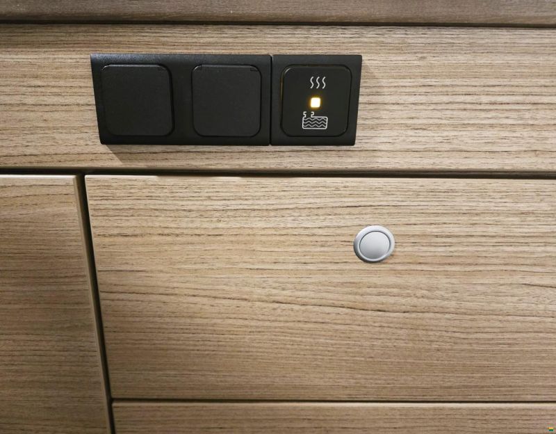 Carado CV 601 EDITION 5 2.3 9-GANG AUTOMAT