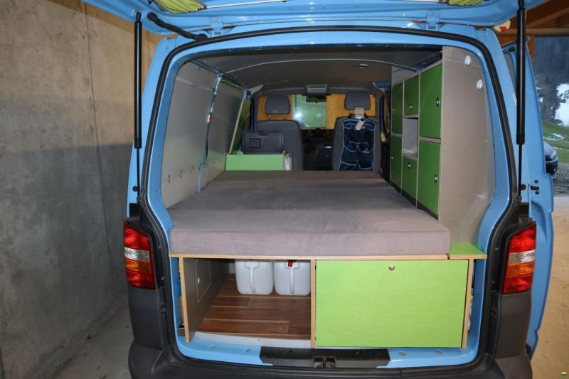 Volkswagen T5 1.9TDI