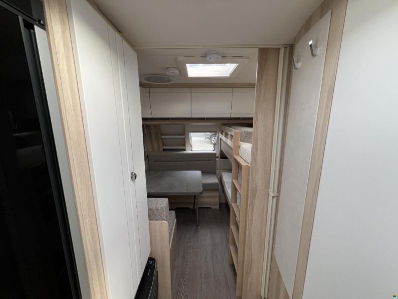 Hobby 515 UHK De Luxe