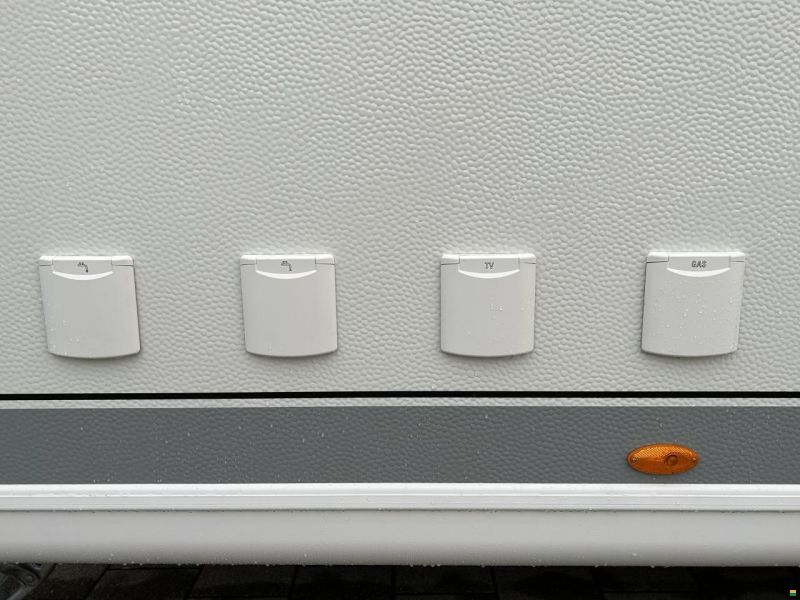 Hobby 515 UHK De Luxe