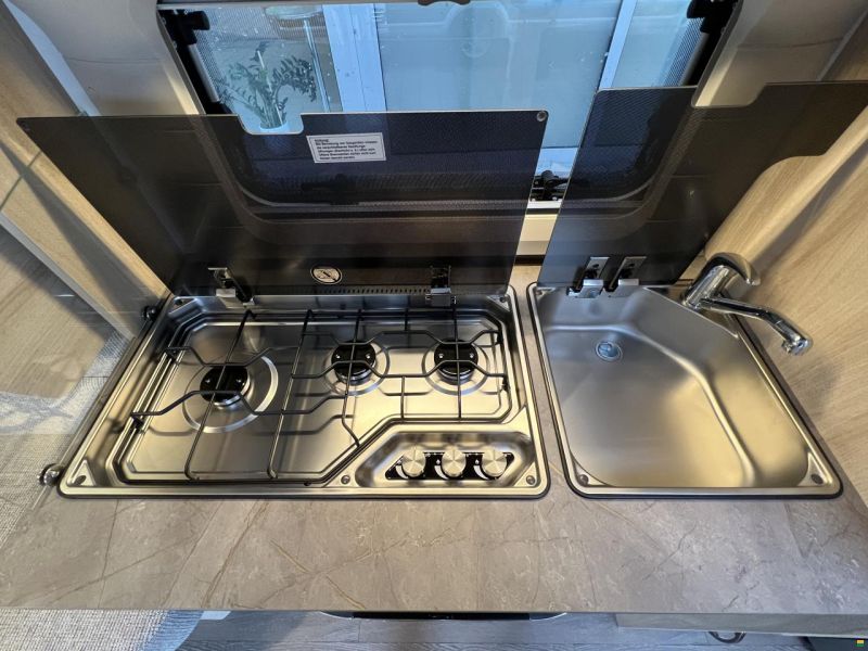 Hobby 515 UHK De Luxe