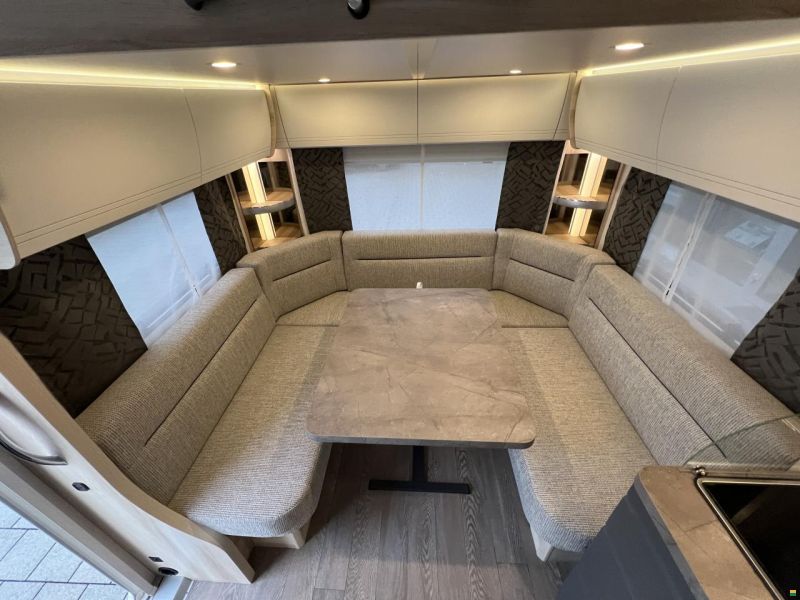 Hobby 515 UHK De Luxe