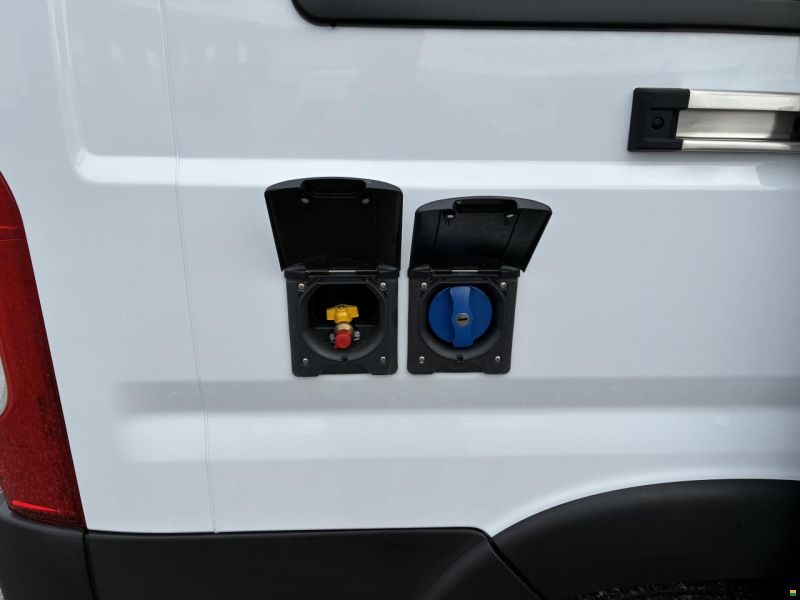 Megamobil Classic Twin 600