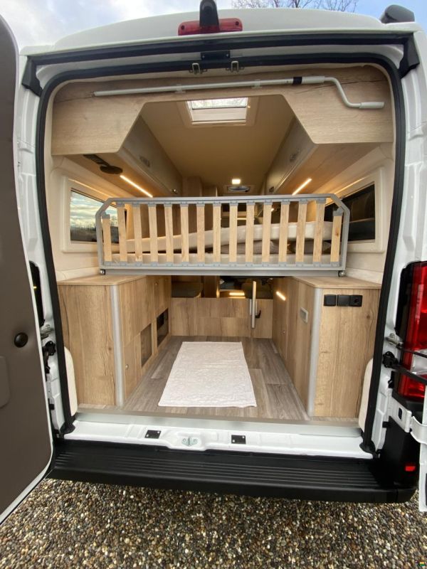 Megamobil Classic Twin 600