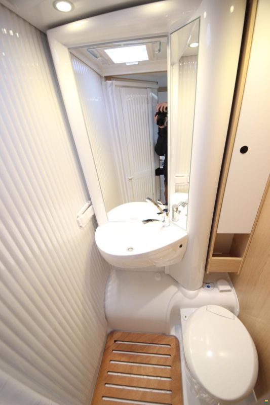 Sunlight V 66 Adventure