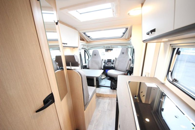 Sunlight V 66 Adventure