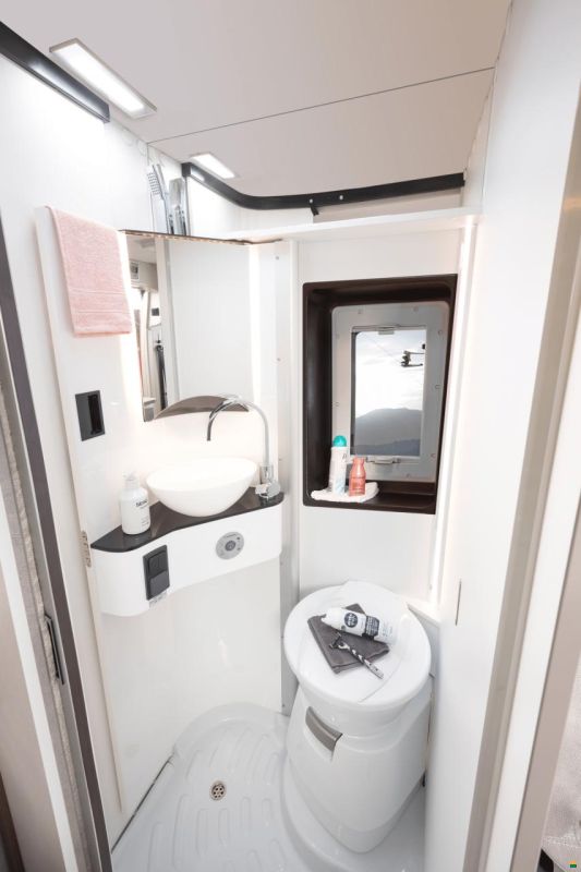 Pössl SUMMIT SHINE 540