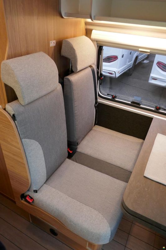 Weinsberg CaraBus 630 MEG OUTLAW Edition FIRE