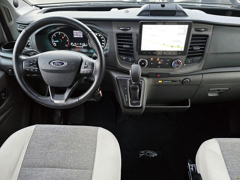 Challenger 260 GRAPHITE PREMIUM 2.0 TDCI AUTOMAT