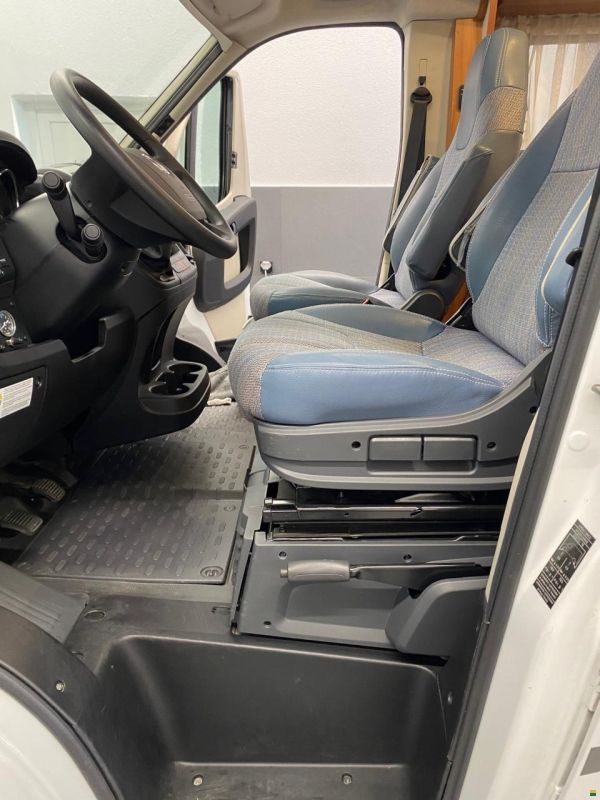 Weinsberg CARALOFT 650 MFH