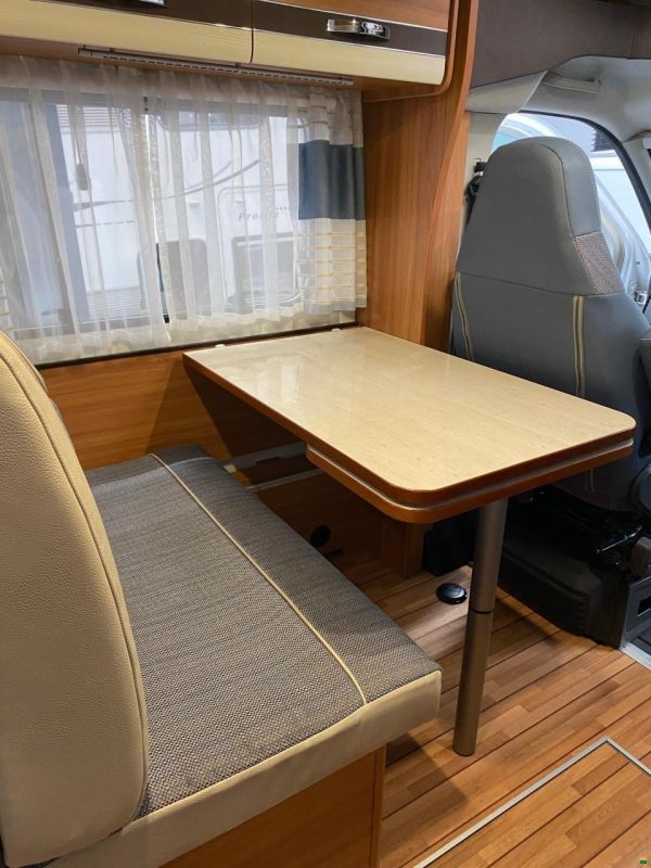 Weinsberg CARALOFT 650 MFH