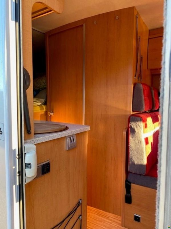 Hymer Van 522