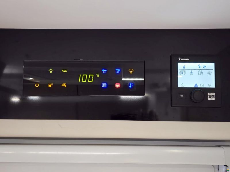 Adria COMPACT SL PLUS 2.3 AUTOMAT MJ150