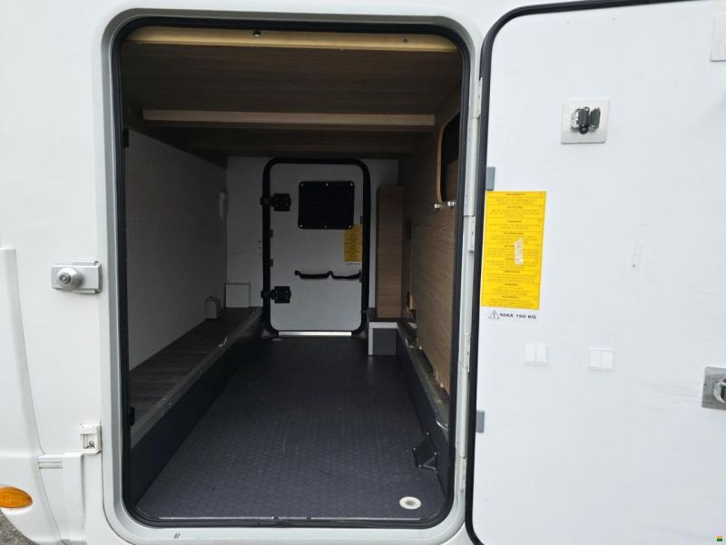 Adria COMPACT SL PLUS 2.3 AUTOMAT MJ150