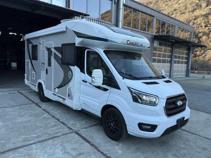 Ford Chausson 720