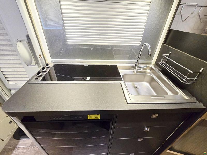 Adria COMPACT SL PLUS 2.3 MJ 150