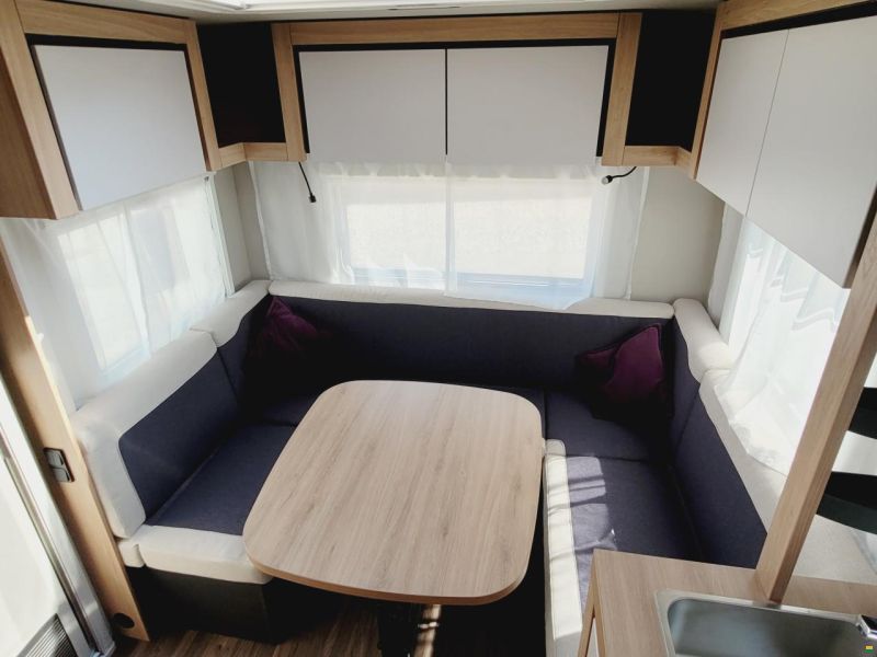 Knaus Sport 450 FU