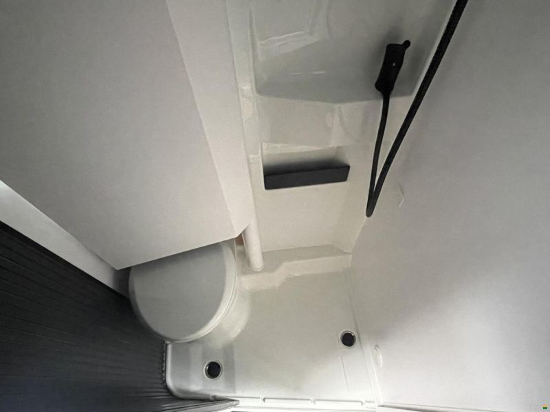 Adria Twin 640 SGX, SWISS EDITION