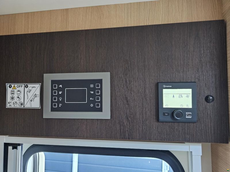 Forster-Reisemobile A 699 vb mit 7 Plätzer, Automat!