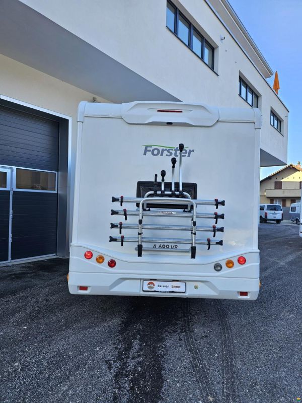 Forster-Reisemobile A 699 vb mit 7 Plätzer, Automat!