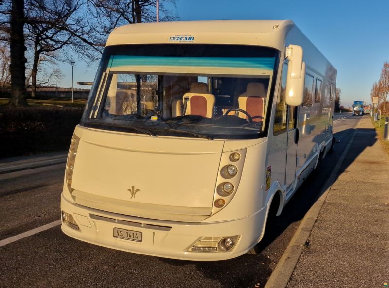 Niesmann-Bischoff Arto 79 LE