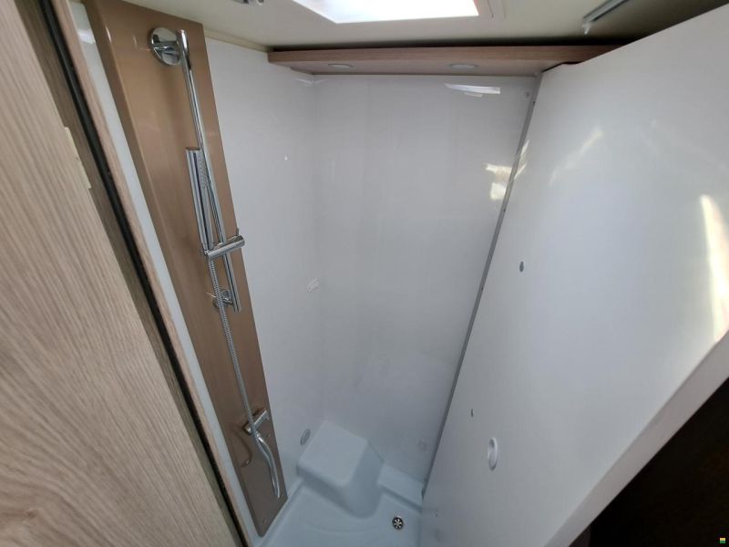 Bürstner Lyseo Time Skyline Edition T 690 G