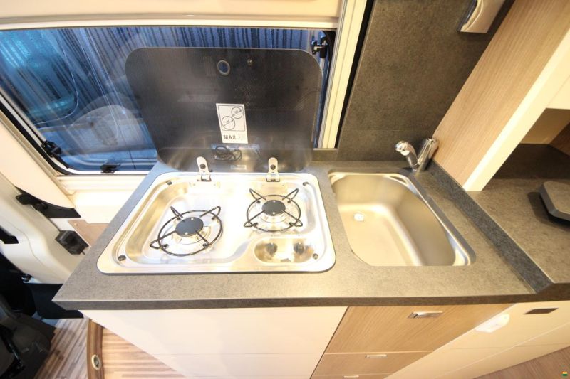 Malibu Van first class - two rooms 640 LE RB GT