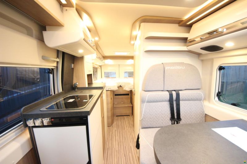 Malibu Van first class - two rooms 640 LE RB GT