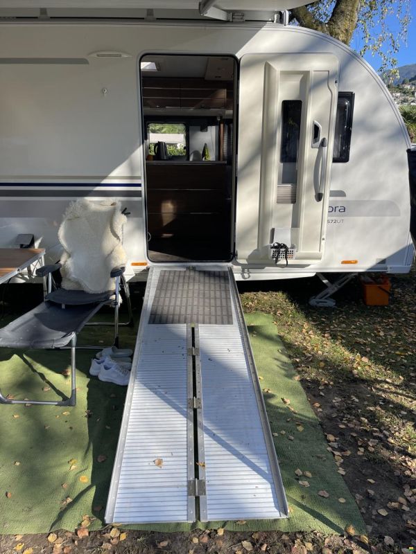 Adria 572 UT