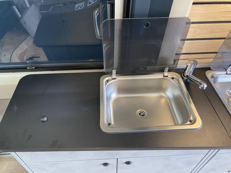 Crosscamp CamperVan Flex 541 3.5t L2H2 2.2 TD 165