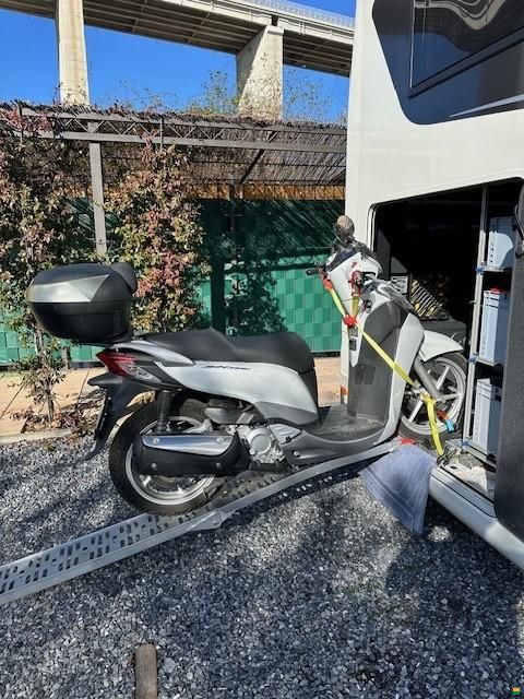 Concorde Charisma 900L