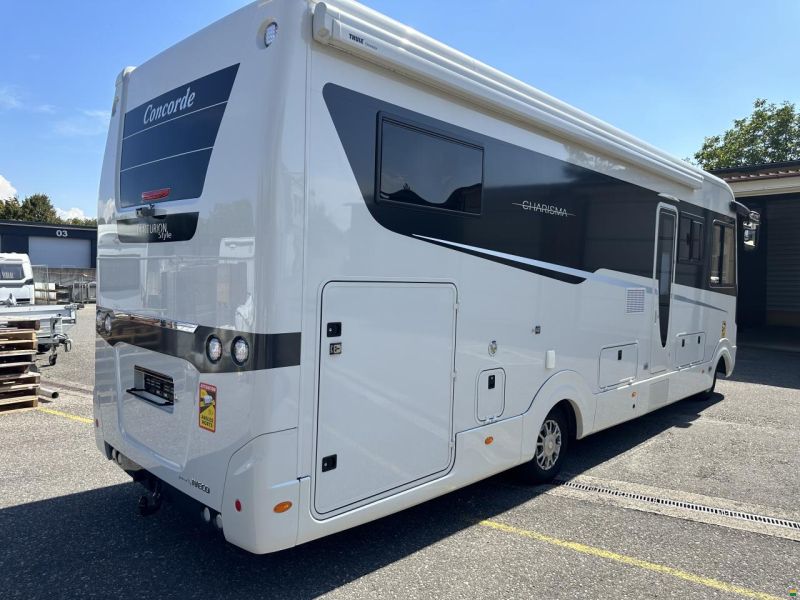 Concorde Charisma 900L