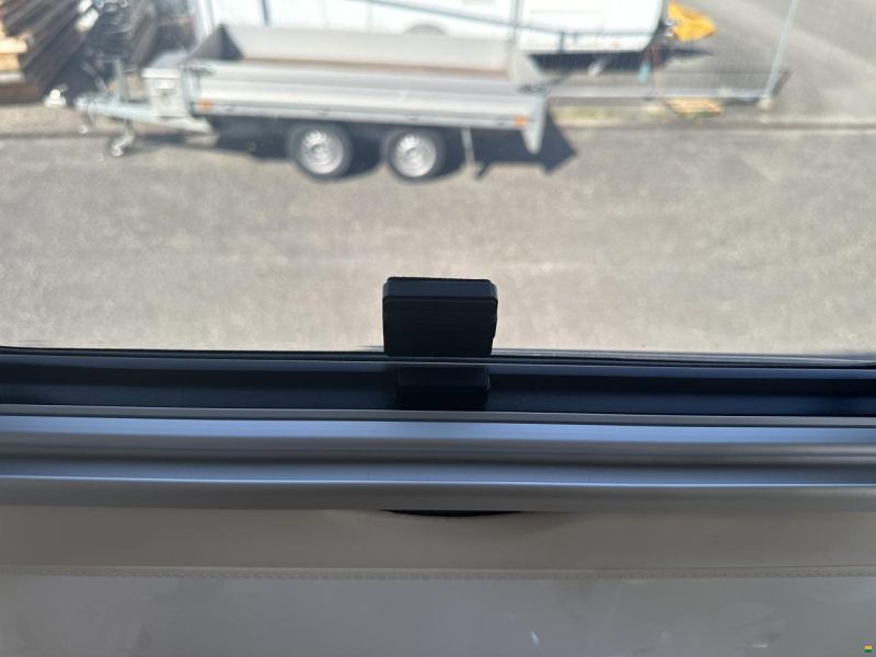 Concorde Charisma 900L