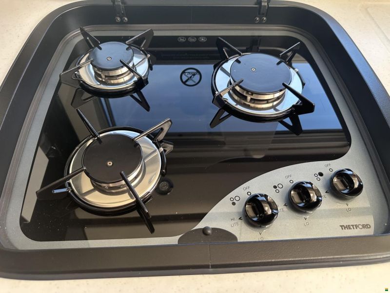 Concorde Charisma 900L