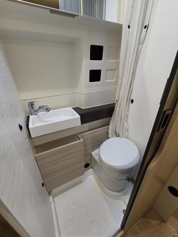 Rapido DREAMER CAMPERFIVE FUN 2.2 MJ140