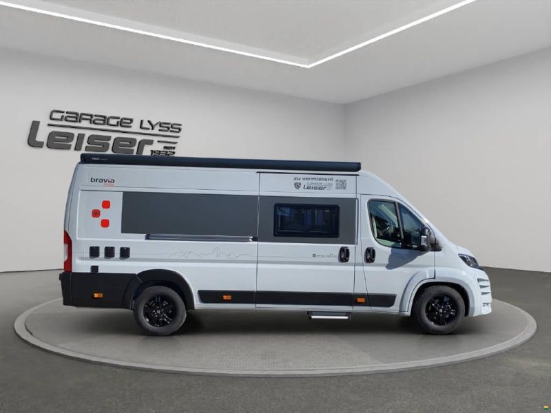 Bravia Mobil Swan 636 Swiss Edition